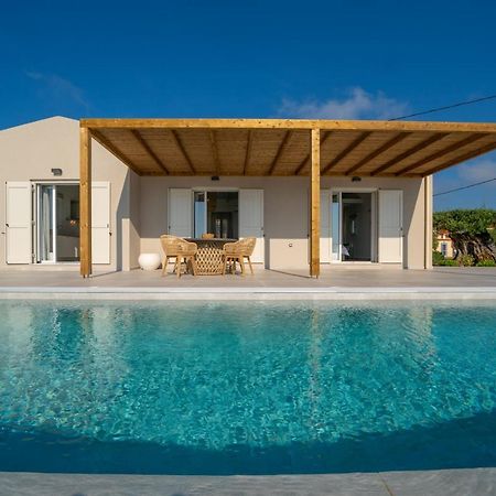 Summer Breeze Villa Tzamarelata Εξωτερικό φωτογραφία