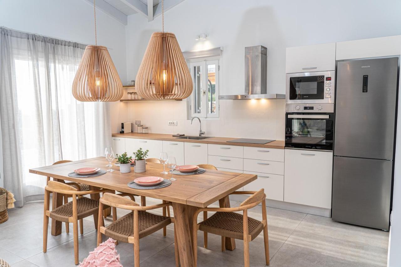 Summer Breeze Villa Tzamarelata Εξωτερικό φωτογραφία